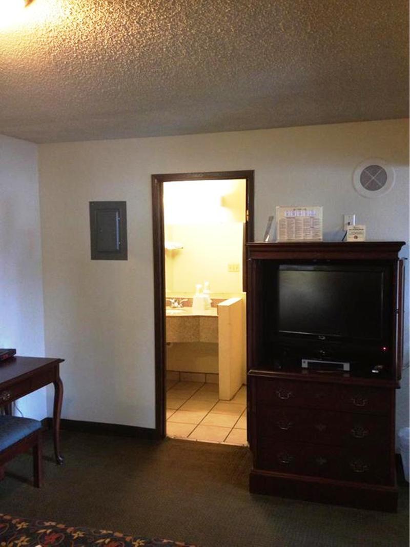 توكويلا Knights Inn & Suites Seatac Airport المظهر الخارجي الصورة