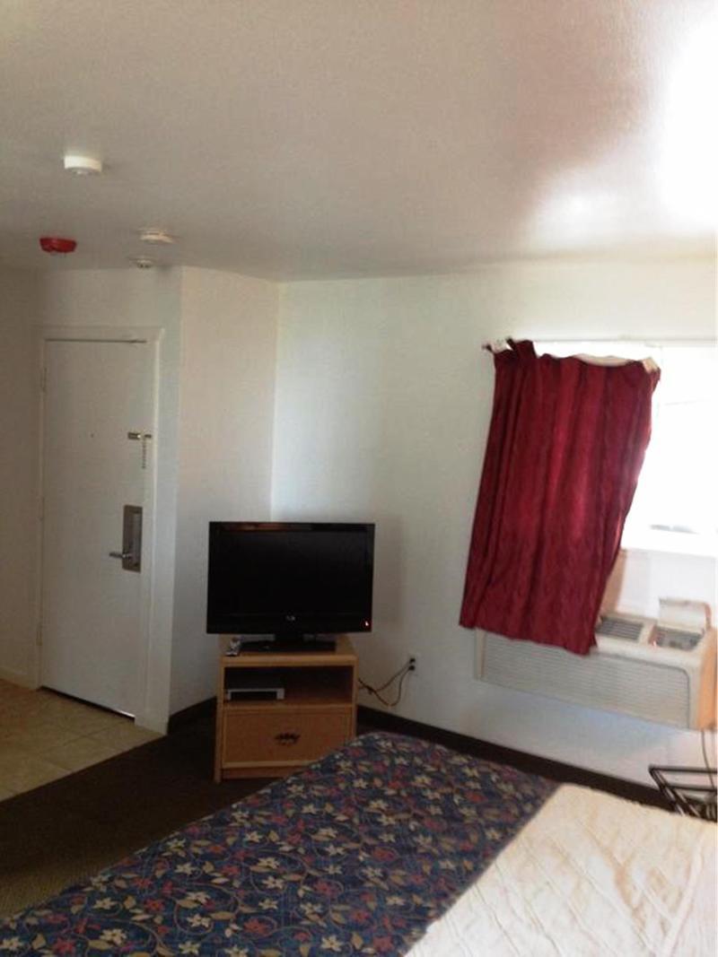 توكويلا Knights Inn & Suites Seatac Airport المظهر الخارجي الصورة